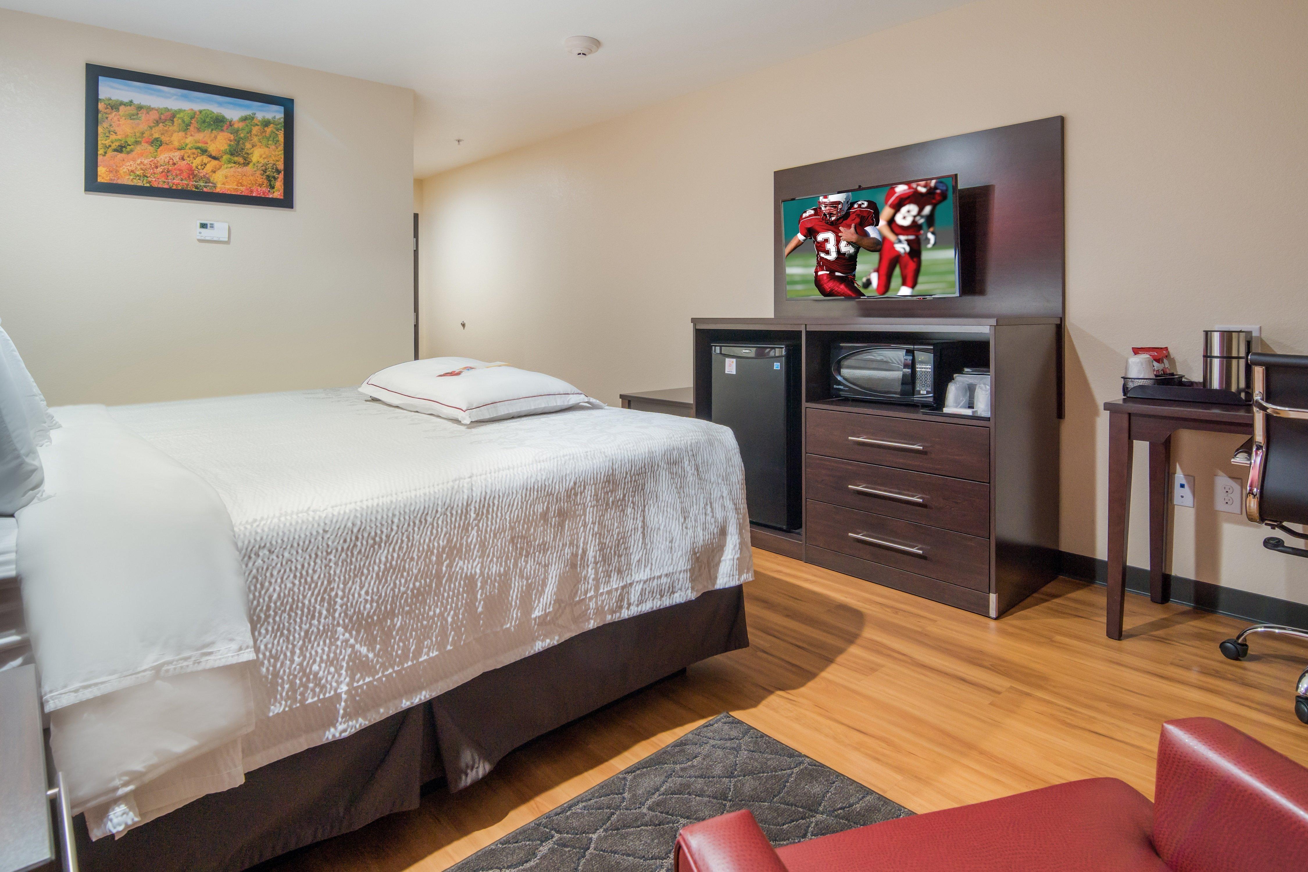 Red Roof Inn Plus+ Fort Worth - Burleson Dış mekan fotoğraf