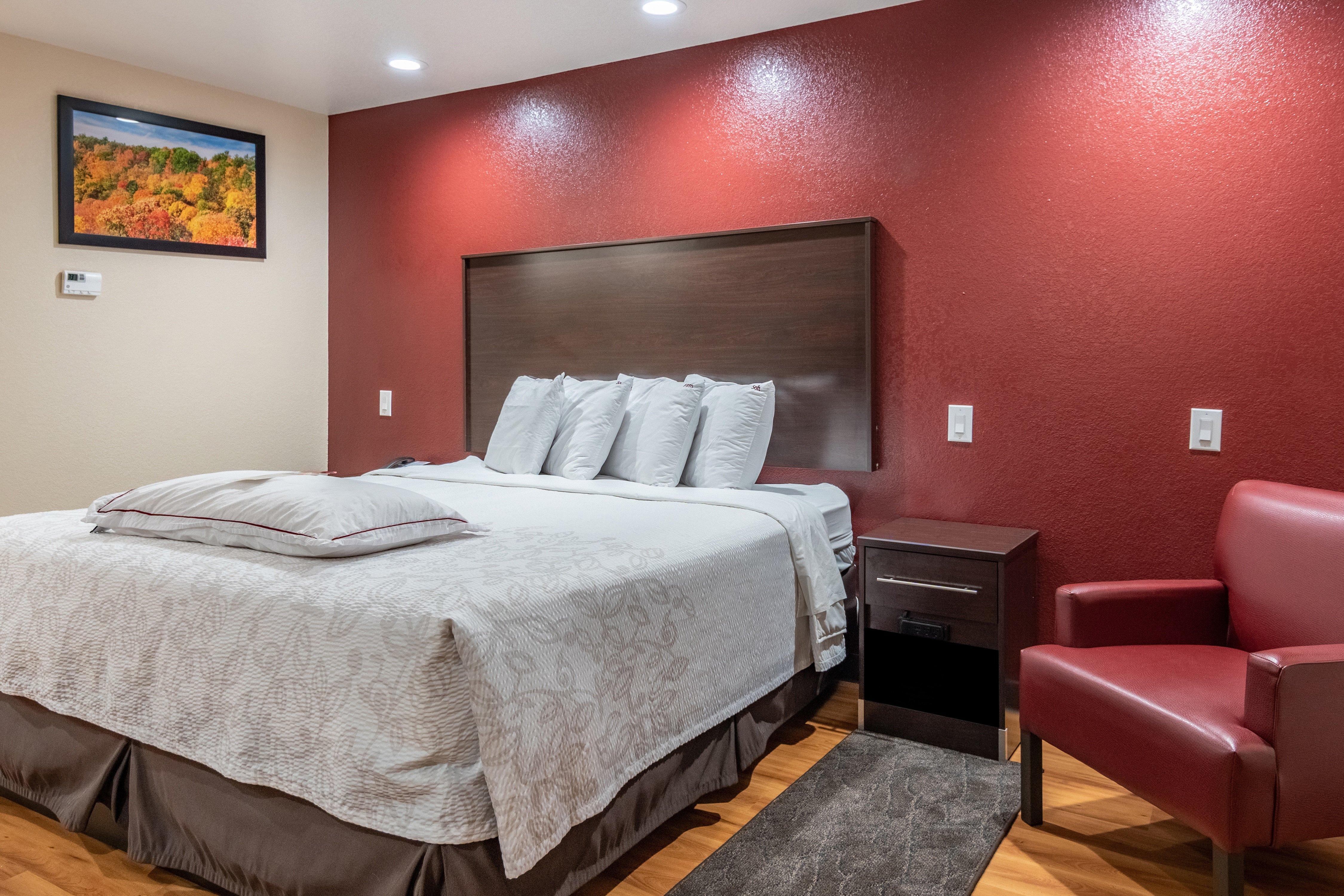 Red Roof Inn Plus+ Fort Worth - Burleson Dış mekan fotoğraf