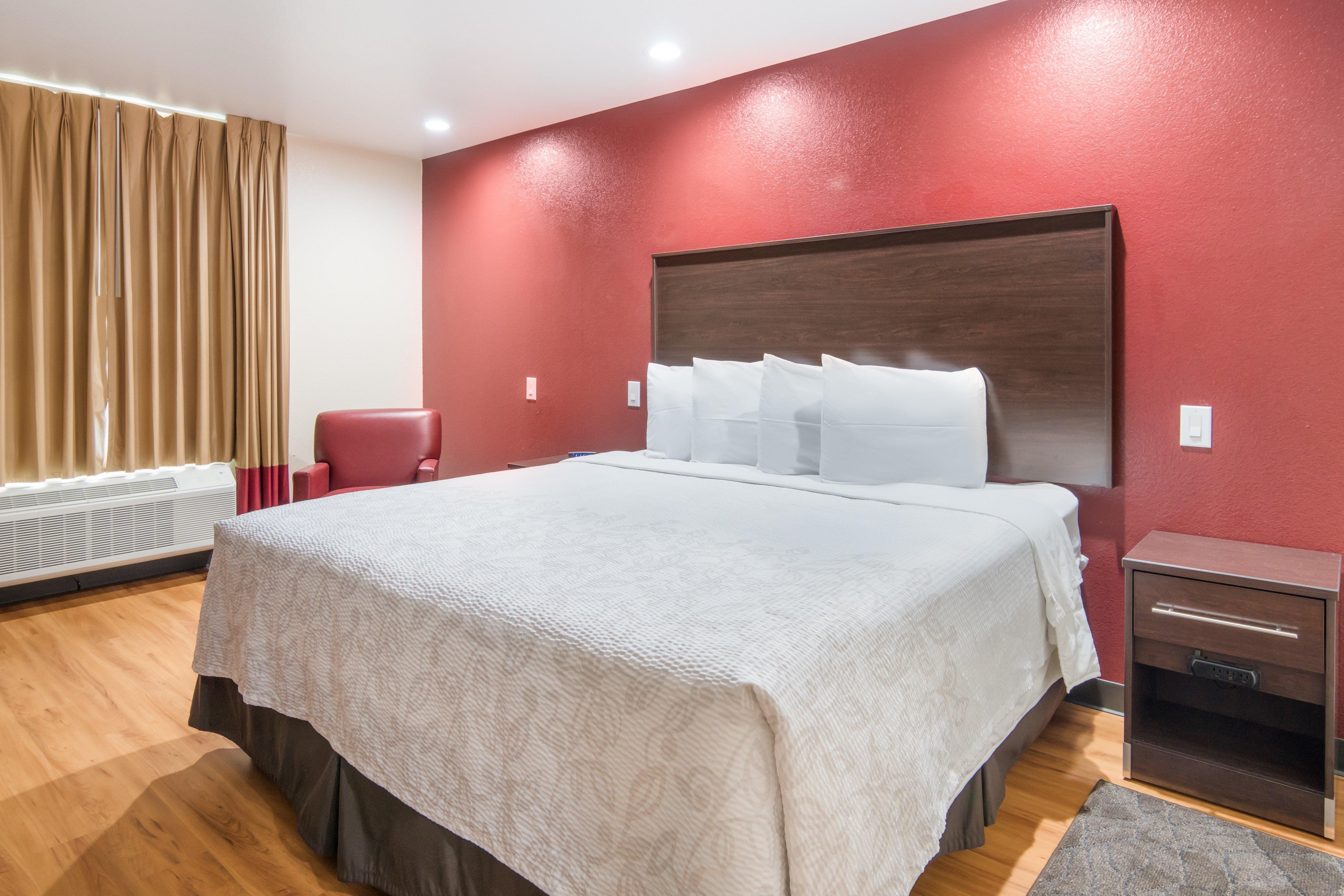 Red Roof Inn Plus+ Fort Worth - Burleson Dış mekan fotoğraf