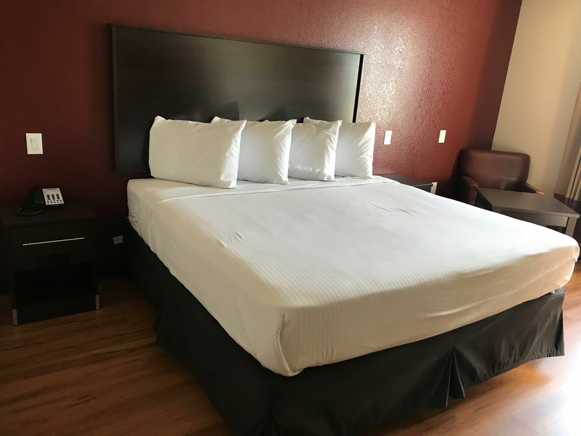 Red Roof Inn Plus+ Fort Worth - Burleson Dış mekan fotoğraf